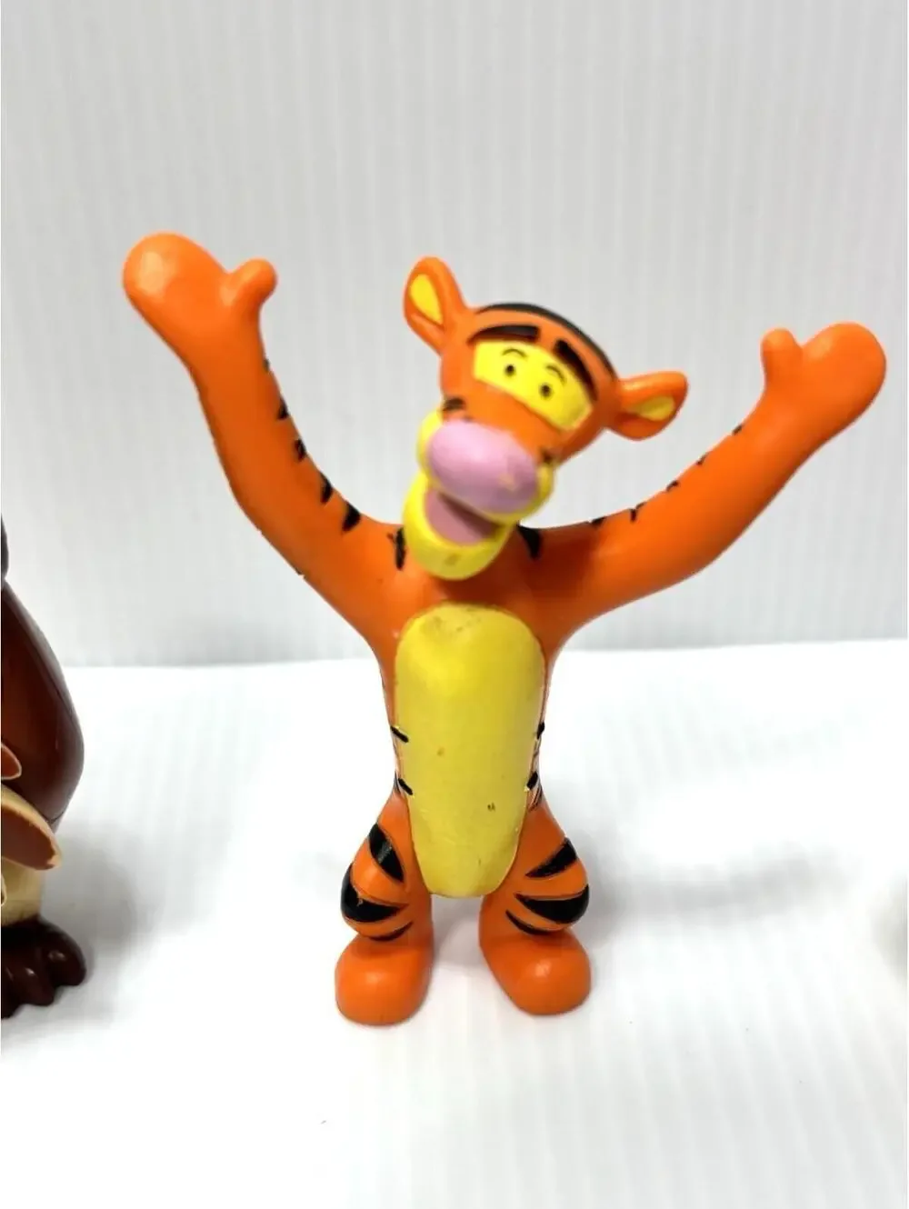 Winnie the Pooh & Friends PVC Figures Lot of 6 - Rabbit, Owl, Tigger, Pooh..GUC